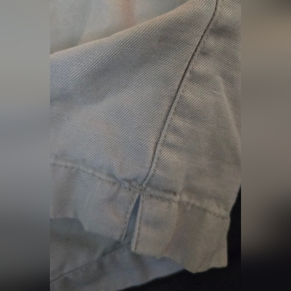 GAP Tan Bermuda Shorts Classic Summer Style Sz10 - Picture 5 of 8